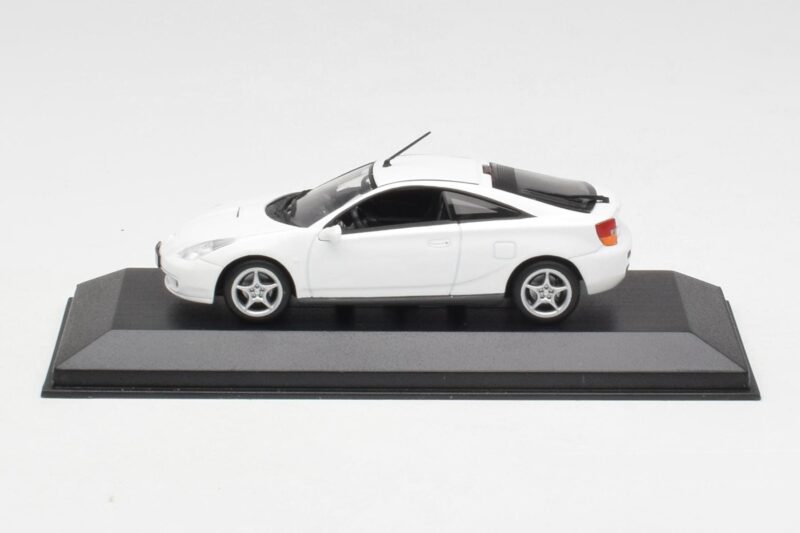 Toyota Celica T230 Baltas Minichamps 1:43 430168922 Metalas