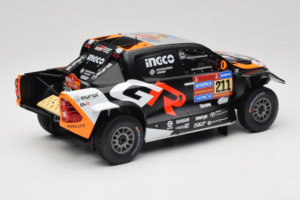 Toyota GR DKR Hilux Evo #211 H. Lategan / B. Cummings Rally Dakar 2025 IXO 1:18 18RMC237 Metalas - nuotrauka 2 iš 6