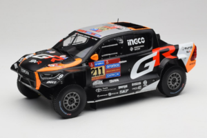 Toyota GR DKR Hilux Evo #211 H. Lategan / B. Cummings Rally Dakar 2025 IXO 1:18 18RMC237 Metalas