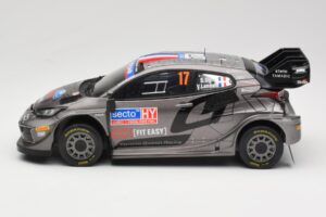Toyota GR Yaris Rally1 #17 Toyota Gazoo Racing WRT S. Ogier / V. Landais Rally Finland 2024 IXO 1:18 18RMC216 Metalas - nuotrauka 3 iš 6