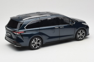 Toyota Granvia Tamsiai Mėlynas OEM 1:18 FCL22GR803 Metalas - nuotrauka 3 iš 8