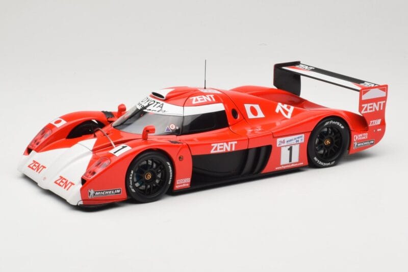Toyota GT-One TS020 GT1 #1 M. Brundle / E. Collard / V. Sospiri 24 Hours of Le Mans 1999 AUTOart 1:18 89986 Metalas