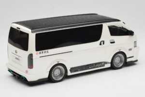 Toyota Hiace Super GL Pearl White Otto 1:18 OT1136 Derva - nuotrauka 2 iš 6