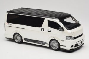 Toyota Hiace Super GL Pearl White Otto 1:18 OT1136 Derva - nuotrauka 4 iš 6