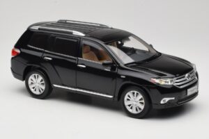 Toyota Highlander XU40 Juodas Paudi Model 1:18 2043612-B1 Metalas - nuotrauka 6 iš 8