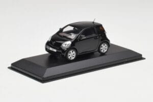 Toyota iQ Juodas Mica Minichamps 1:43 403166803 Metalas - nuotrauka 2 iš 4