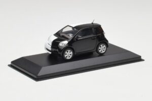 Toyota iQ Juodas & Baltas Geneva Motor Show 2009 Minichamps 1:43 400166801 Metalas - nuotrauka 2 iš 4