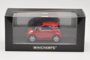 Toyota iQ Raudonas Minichamps 1:43 400166800 Metalas - nuotrauka 4 iš 4