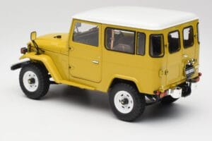 Toyota Land Cruiser FJ40 Garstyčių Geltonas Kyosho 1:18 08971Y Metalas - nuotrauka 7 iš 8