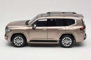 Toyota Land Cruiser LC300 ZX Auksinis LCD 1:18 LCD18013-ZX-GO Metalas - nuotrauka 4 iš 8