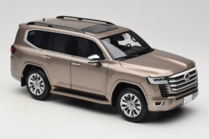 Toyota Land Cruiser LC300 ZX Auksinis LCD 1:18 LCD18013-ZX-GO Metalas - nuotrauka 6 iš 8