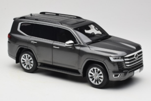 Toyota Land Cruiser LC300 ZX Pilkas LCD 1:18 LCD18013-ZX-GR Metalas - nuotrauka 6 iš 8