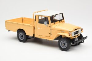 Toyota Land Cruiser Pickup Smėlio Kyosho 1:18 08958BE Metalas - nuotrauka 6 iš 8