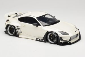 Toyota Pandem GR86 ZN8 Crystal White GT Spirit 1:18 GT498 Derva - nuotrauka 4 iš 6