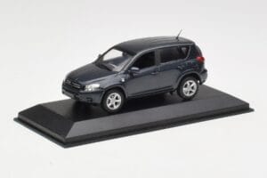 Toyota RAV4 XA30 Pilkas Minichamps 1:43 TOYOTA002 Metalas - nuotrauka 2 iš 4