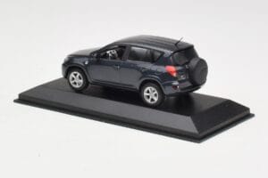 Toyota RAV4 XA30 Pilkas Minichamps 1:43 TOYOTA002 Metalas - nuotrauka 3 iš 4