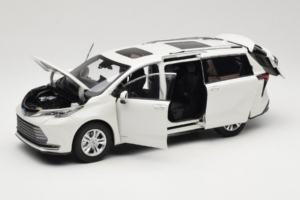 Toyota Sienna XL30 Baltas OEM 1:18 TOYOTA013 Metalas - nuotrauka 2 iš 8