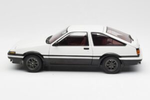 Toyota Sprinter Trueno AE86 New Initial D Movie Legend 1 AUTOart 1:18 78798 Metalas - nuotrauka 4 iš 8