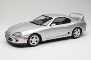 Toyota Supra A80 Sidabrinis Kyosho 1:12 KSR12006S Derva