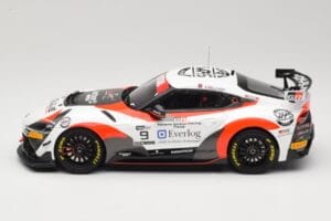 Toyota Supra A90 GT4 #9 E. Cheli / E. Joulie FFSA GT4 France 2020 Otto 1:18 OT1122 Derva - nuotrauka 3 iš 6