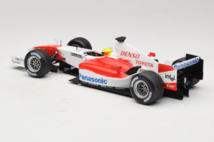 Toyota TF105 #17 R. Schumacher Panasonic Toyota Racing Showcar 2005 Minichamps 1:18 100050087 Metalas - nuotrauka 5 iš 7