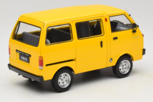Toyota TJ110 Tianjin Huali Geltonas OEM 1:18 TOYOTA014 Metalas - nuotrauka 3 iš 8