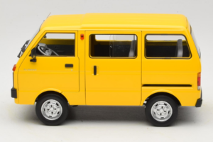 Toyota TJ110 Tianjin Huali Geltonas OEM 1:18 TOYOTA014 Metalas - nuotrauka 4 iš 8