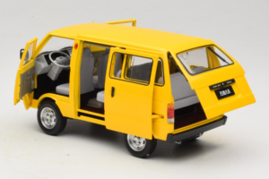 Toyota TJ110 Tianjin Huali Geltonas OEM 1:18 TOYOTA014 Metalas - nuotrauka 5 iš 8