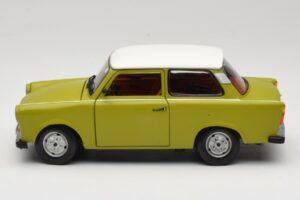Trabant 601 Žalias Sun Star 1:18 4289 Metalas - nuotrauka 4 iš 8