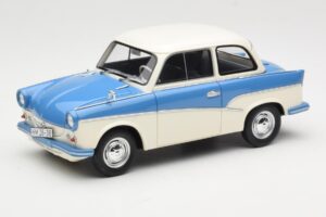 Trabant P50 Šviesiai Mėlynas Kreminis BoS Models 1:18 BOS035 Derva