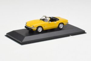 Triumph Spitfire 1500 Geltonas Minichamps 1:43 400132531 Metalas - nuotrauka 2 iš 4