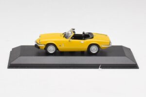 Triumph Spitfire 1500 Geltonas Minichamps 1:43 400132531 Metalas