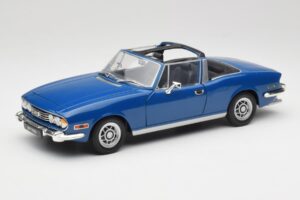 Triumph Stag Mk1 Sapphire Blue Revell 1:18 8815 Metalas