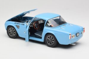 Triumph TR4 Rally Car Revell 1:18 8773 Metalas - nuotrauka 5 iš 8