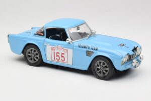 Triumph TR4 Rally Car Revell 1:18 8773 Metalas - nuotrauka 6 iš 8