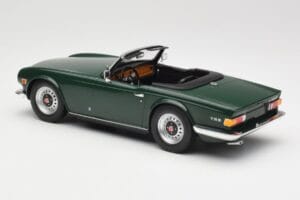 Triumph TR6 PI Tamsiai Žalias Minichamps 1:18 155132030 Metalas - nuotrauka 5 iš 6
