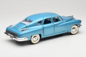 Tucker Torpedo Mėlynas Road Signature 1:18 92268 Metalas - nuotrauka 3 iš 8