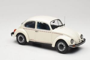 Volkswagen 1200 Jeans Bug Baltas Minichamps 1:18 150057101 Metalas - nuotrauka 6 iš 8