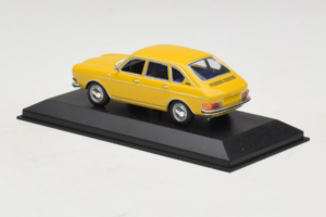 Volkswagen 411 Geltonas Minichamps 1:43 VW005 Metalas - nuotrauka 3 iš 4