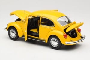 Volkswagen Beetle 1200 Geltonas Minichamps 1:18 150057106 Metalas - nuotrauka 5 iš 8