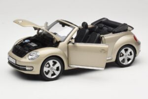 Volkswagen Beetle A5 Kabrioletas Pilkas Kyosho 1:18 5C3099302P7W Metalas - nuotrauka 2 iš 8