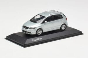 Volkswagen Cross Golf Mk5 Sidabrinis Minichamps 1:43 400054370 Metalas - nuotrauka 2 iš 4