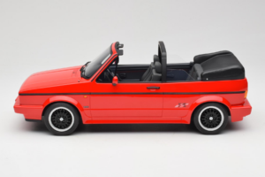 Volkswagen Golf Mk1 Kabrioletas Sportline Raudonas Otto 1:12 G095 Derva - nuotrauka 3 iš 6