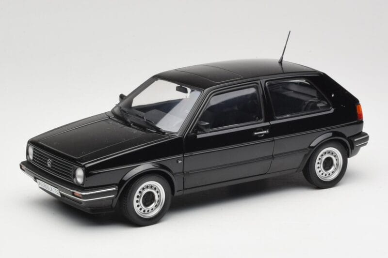 Volkswagen Golf CL Mk2 Juodas Norev 1:18 188554 Metalas