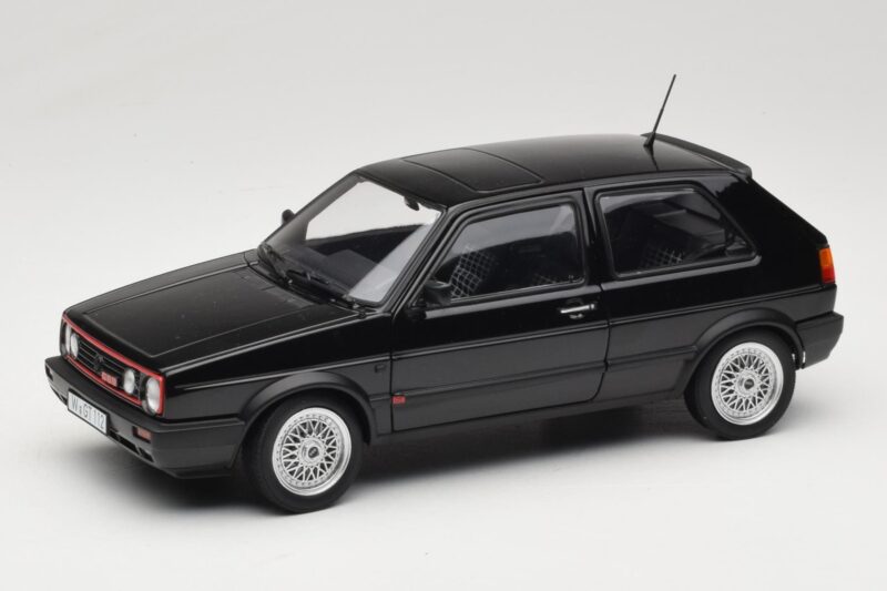 Volkswagen Golf GTI Mk2 Juodas Norev 1:18 188444 Metalas