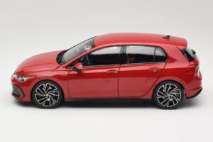 Volkswagen Golf GTI Mk8 Tornado Red Norev 1:18 188595 Metalas - nuotrauka 4 iš 8