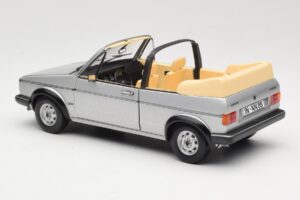 Volkswagen Golf Mk1 Kabrioletas Sidabrinis Sun Star 1:18 VW004 Metalas - nuotrauka 7 iš 8