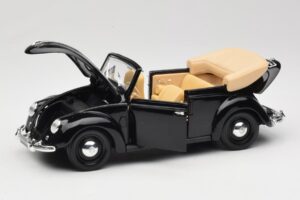Volkswagen Vabalas Kabrioletas Juodas Maisto 1:18 37800-M6 Metalas - nuotrauka 2 iš 8