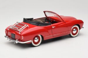 Volkswagen Karmann Ghia Kabrioletas Raudonas Solido 1:18 8058 Metalas - nuotrauka 3 iš 8