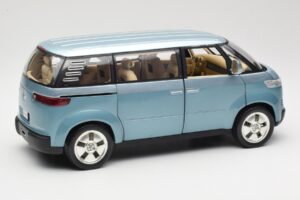 Volkswagen Microbus Concept Šviesiai Žalias Revell 1:18 08444 Metalas - nuotrauka 3 iš 8